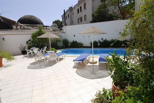Akdeniz Apart Hotel 쿠사다시 외부 사진